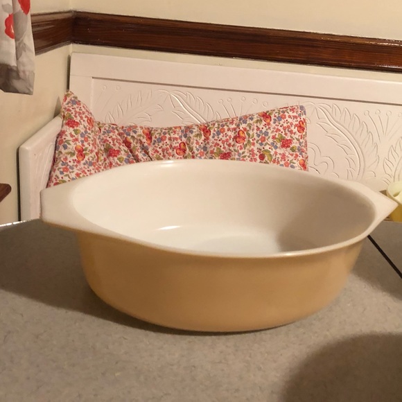 Rare vintage peach Pyrex baking dish - Picture 4 of 11